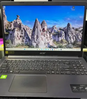 Laptop Acer Aspire 3 16GB Intel Core i7 HDD+SSD 1T