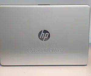 New Laptop HP 4GB Intel Core i3 SSD 256GB