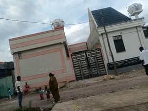 Furnished 7bdrm House in Dukem, East Shewa for sale