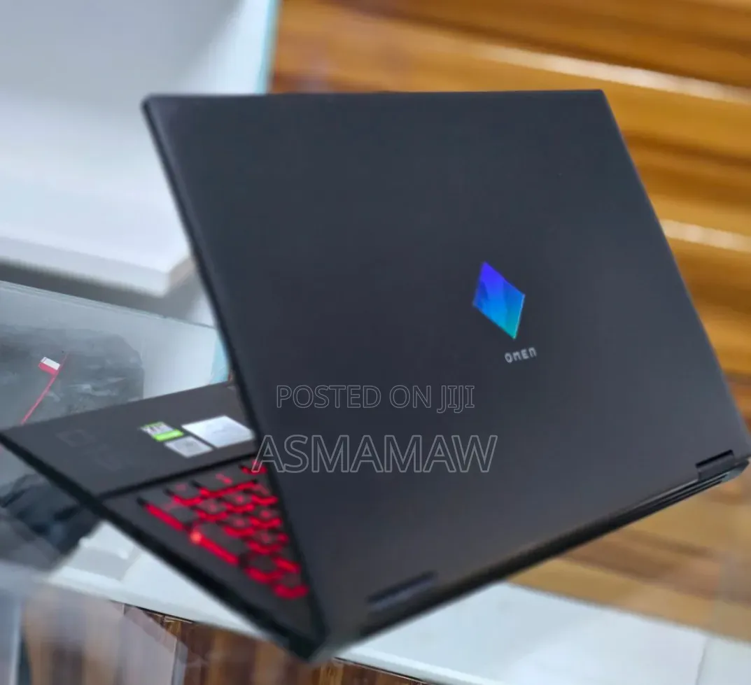 New Laptop HP Omen 15 16GB Intel Core i7 SSD 512GB