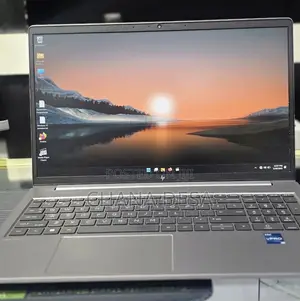 New Laptop HP ZBook 15 16GB Intel Core i7 SSD 512GB