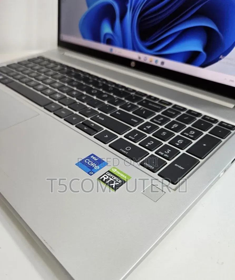 New Laptop HP ProBook 440 G10 16GB Intel Core i7 SSD 1T