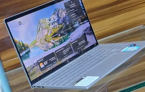 New Laptop HP Envy 14 8GB Intel Core i5 SSD 256GB
