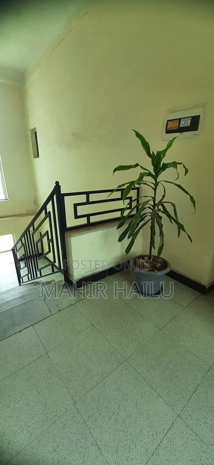 Furnished 1bdrm House in Real, Bole for rent