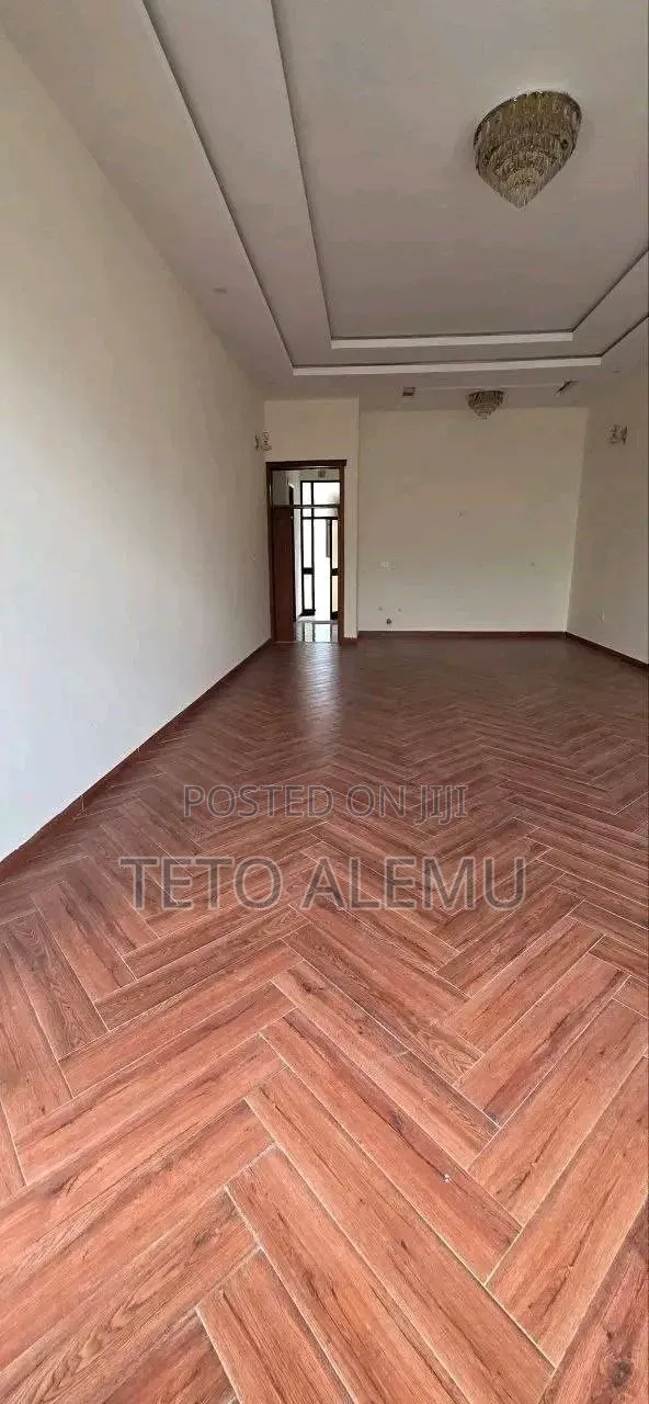 3bdrm Villa in 🏡 የሚሸጥ በጣም ዘመናዊ ቪላ, Bole for sale