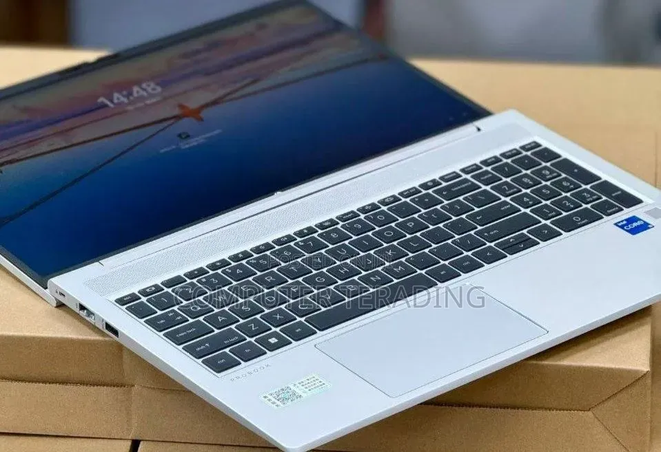 New Laptop HP Probook 450 16GB Intel Core i5 SSD 512GB