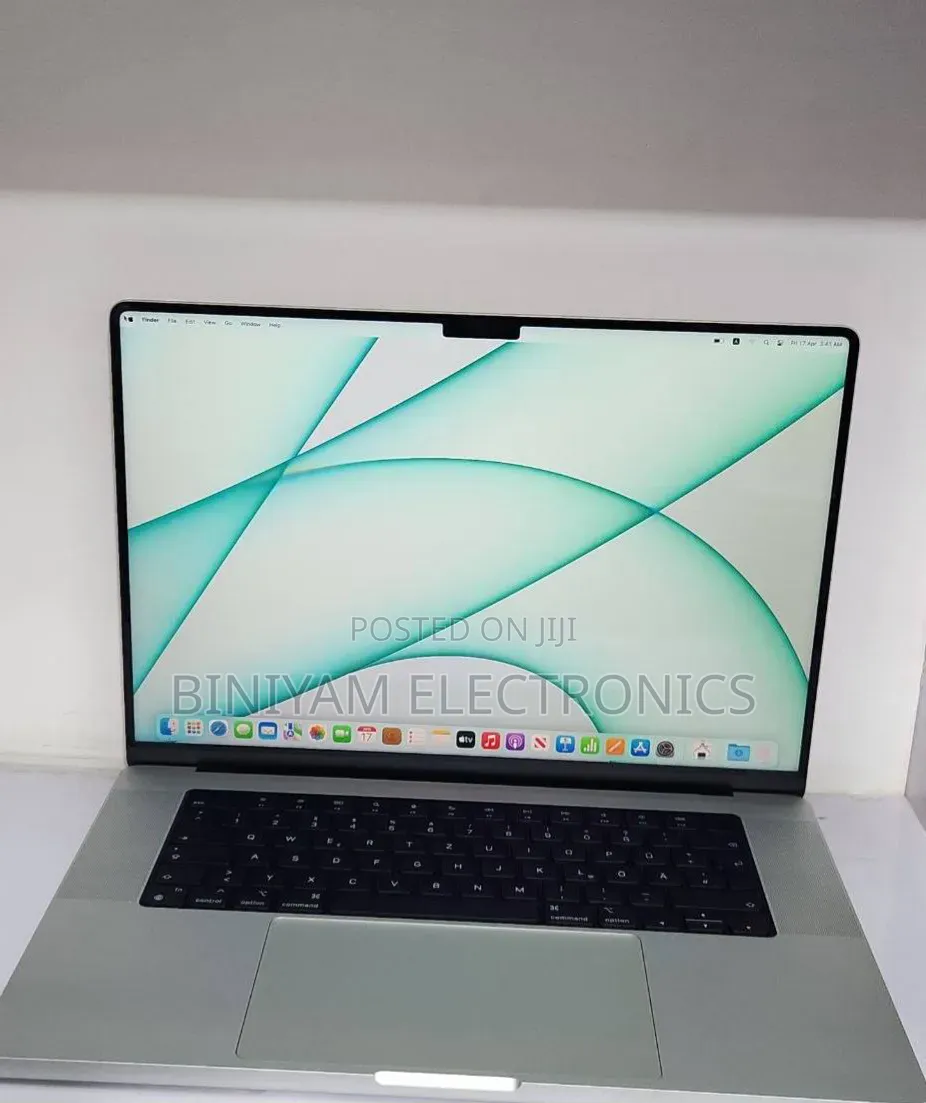New Laptop Apple MacBook Pro 2021 M1 16GB Apple M1 Pro SSD 512GB