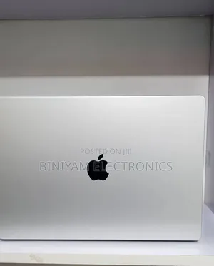 New Laptop Apple MacBook Pro 2021 M1 16GB Apple M1 Pro SSD 512GB