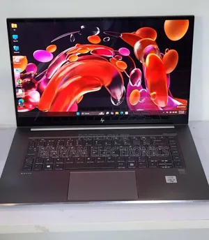 Laptop HP ZBook 15 32GB Intel Core i9 SSD 512GB