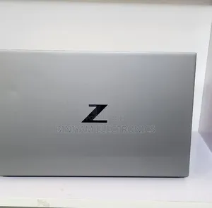 Laptop HP ZBook 15 32GB Intel Core i9 SSD 512GB