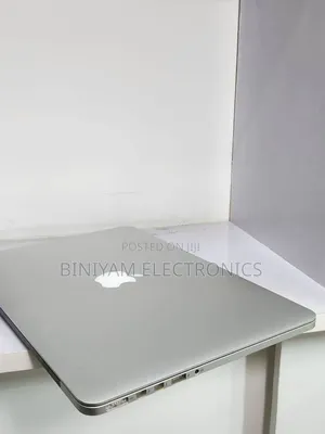 New Laptop Apple MacBook Pro 2013 8GB Intel Core i5 SSD 256GB