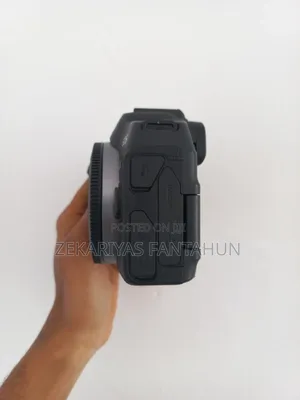 Canon R8 Camera