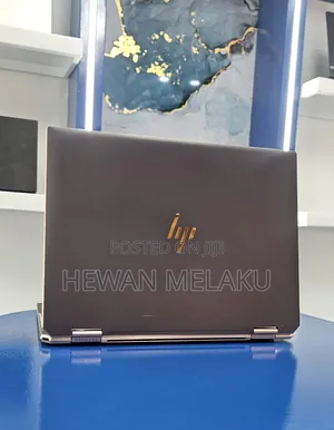 New Laptop HP Spectre X360 16GB Intel Core i7 SSD 512GB