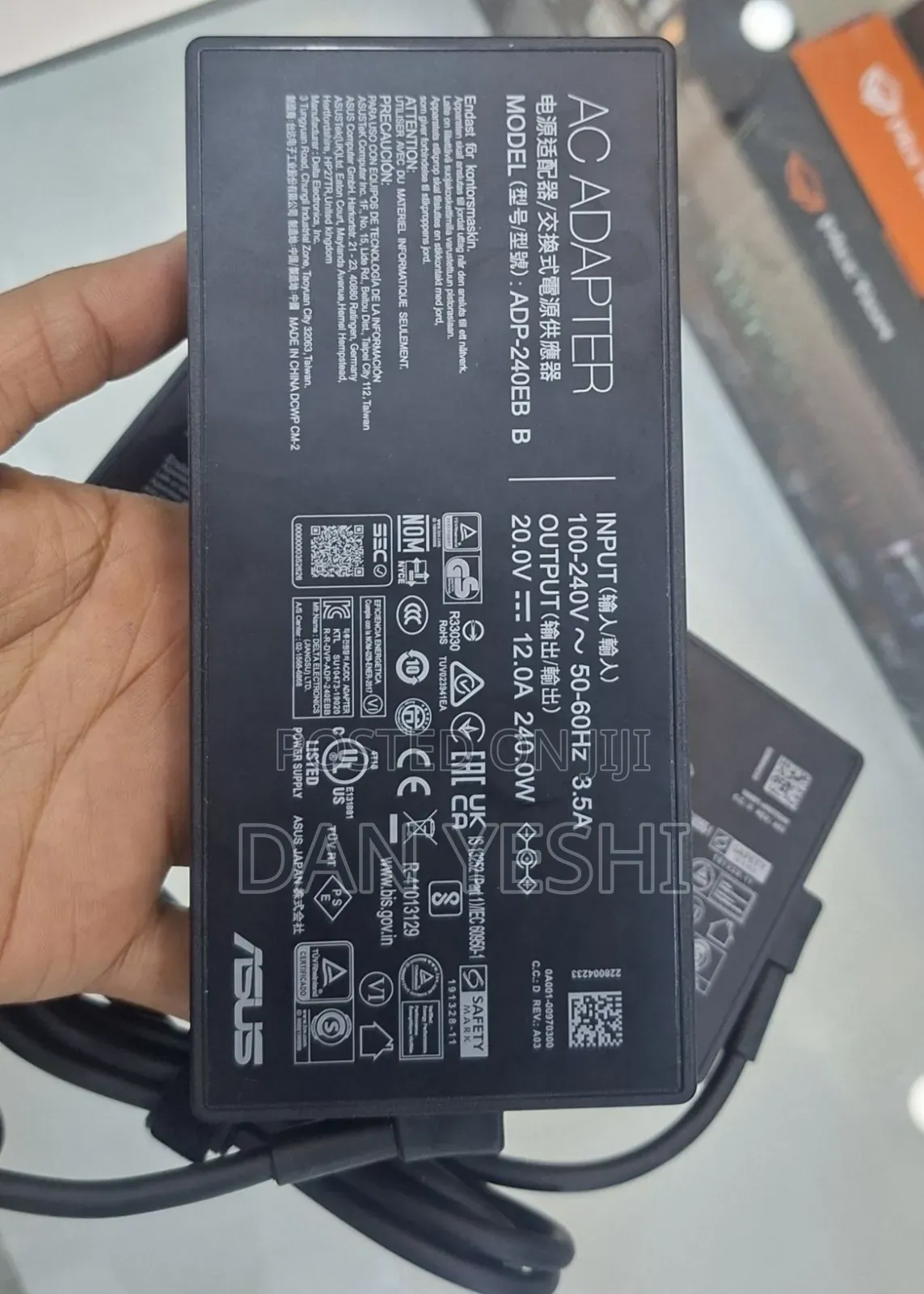 Ases Charger