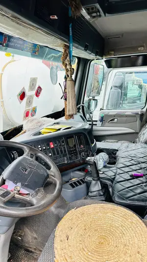 Sinotruk Howo 2021 White