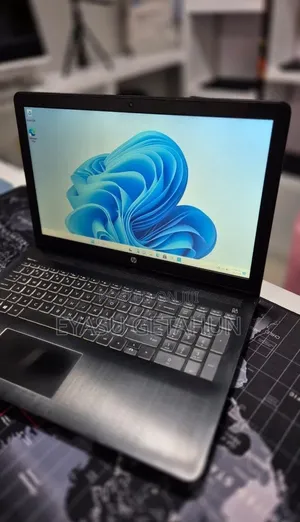 New Laptop HP Pavilion 15 8GB Nvidia SSD 256GB