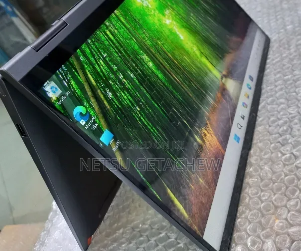 New Laptop Lenovo Yoga 7i 16GB AMD Ryzen 7 SSD 512GB
