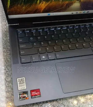 New Laptop Lenovo Yoga 7i 16GB AMD Ryzen 7 SSD 512GB
