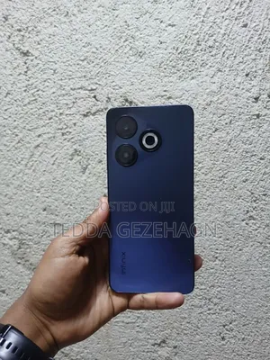 Infinix Smart 10 HD 64 GB Black