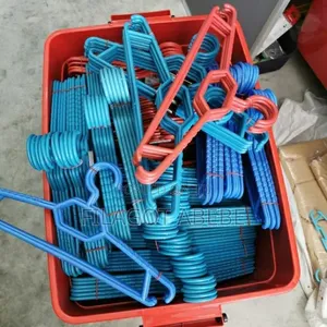 60pc Plastic Clothe Hangers. Very Strong and Durable Material