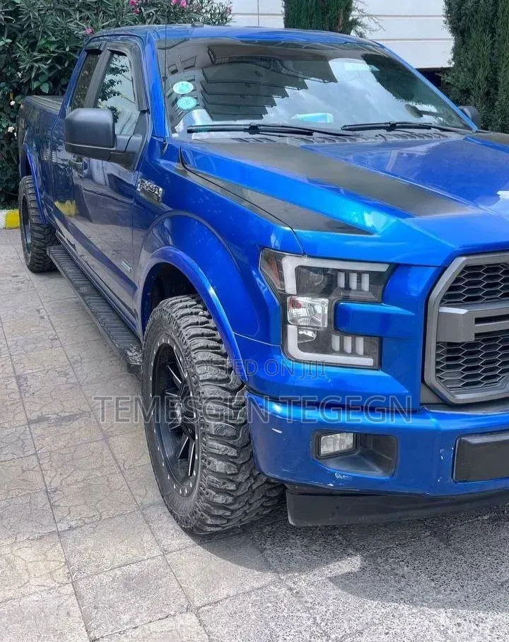 Ford F-150 2018 Blue