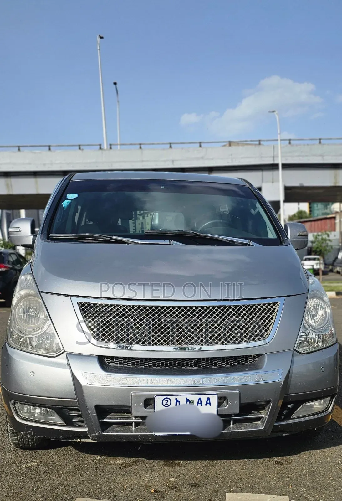 Hyunday Grand Srarex Rental