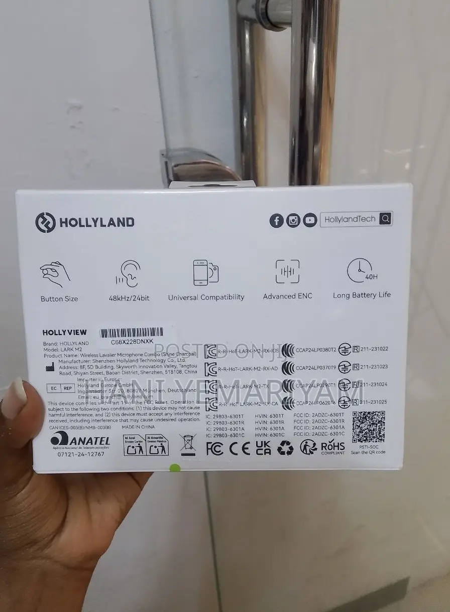Hollyland Lark M2 Wireless Lavalier Microphone
