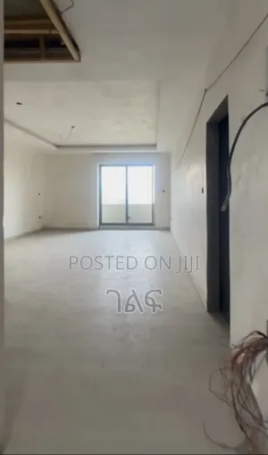 2bdrm Apartment in ካሳንችስ ላይ ቅንጡ አፓርትመንት, Bole for sale