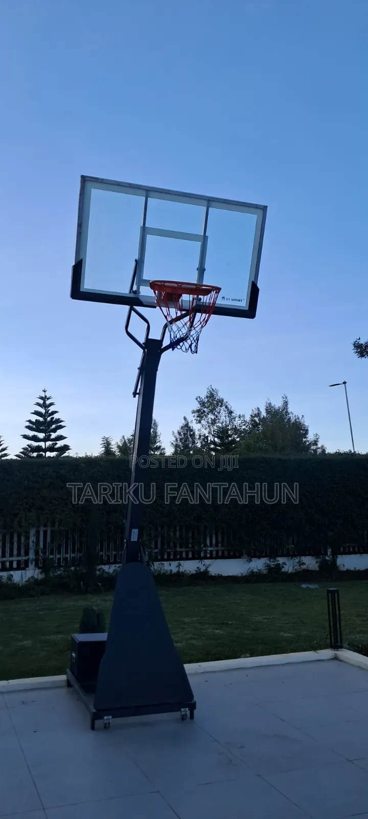 Basketball Stand