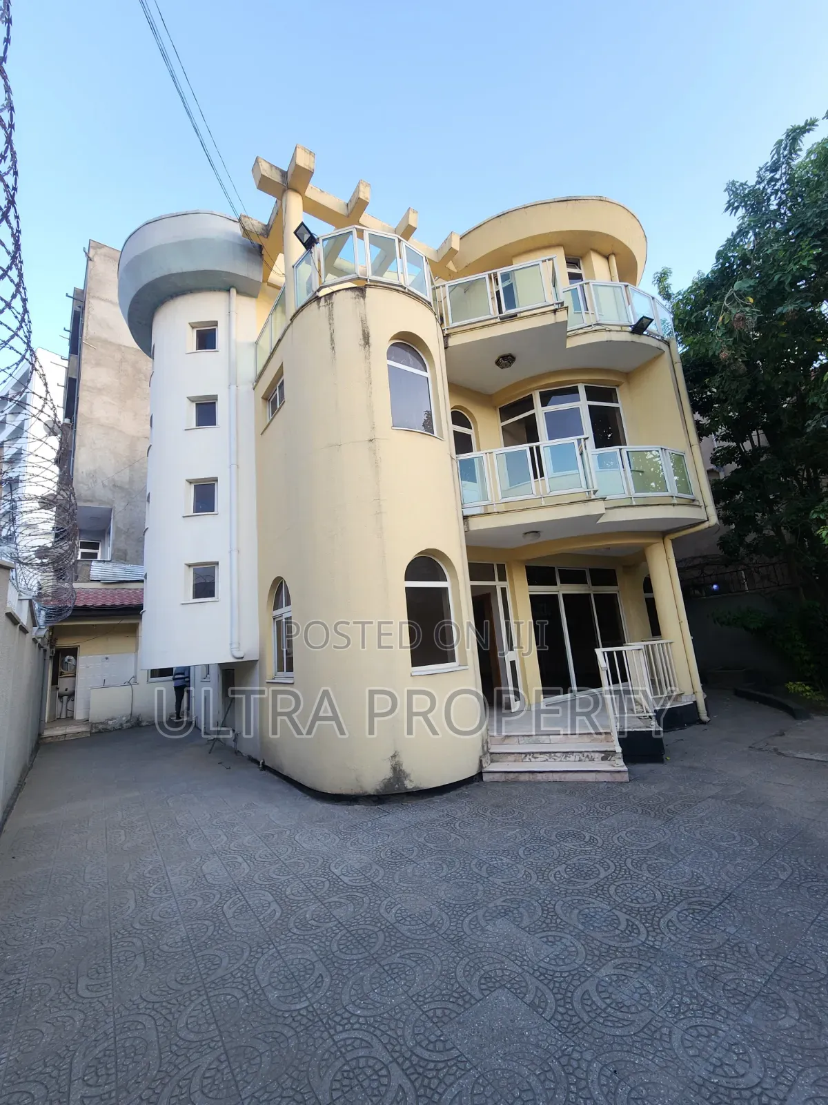 7bdrm House in Bole for rent