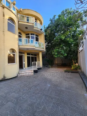 7bdrm House in Bole for rent