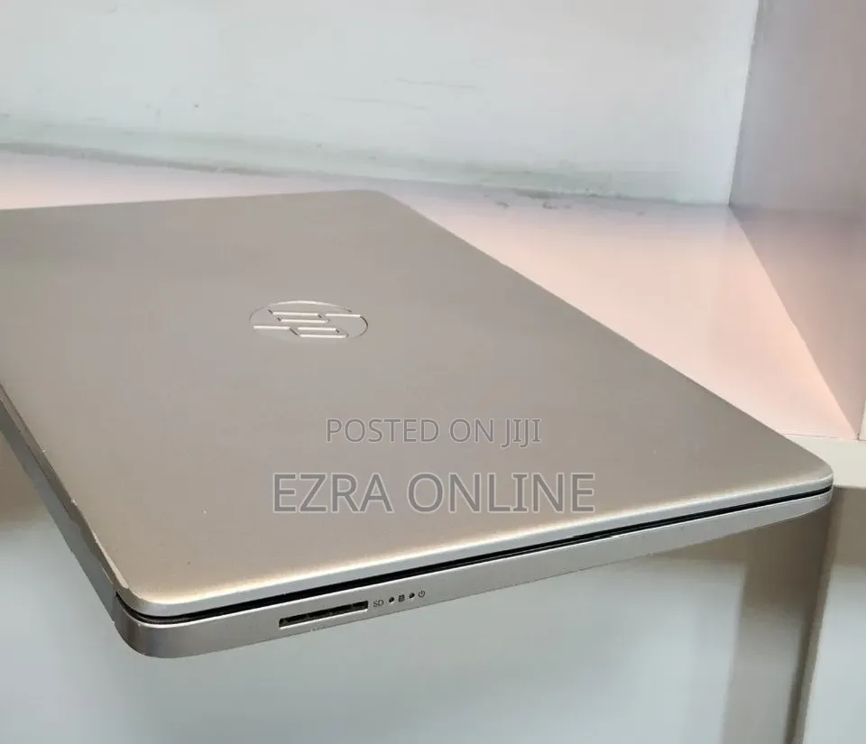 New Laptop HP Stream Notebook 4GB Intel Core 3 SSD 256GB