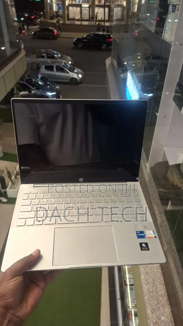 New Laptop HP Pavilion 15 16GB Intel Core i7 SSD 512GB