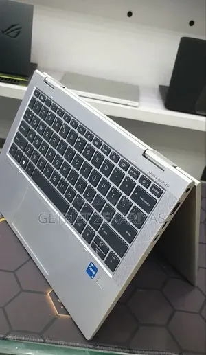 New Laptop HP EliteBook x360 1030 G8 16GB Intel Core i5 SSD 512GB