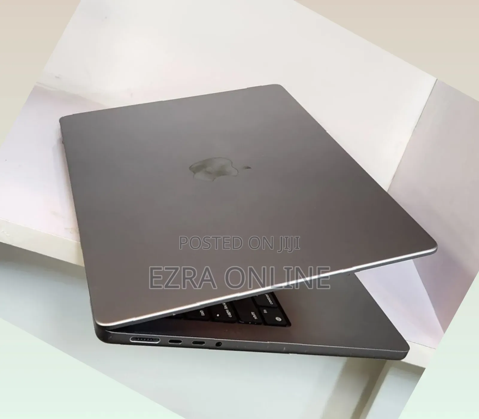 New Laptop Apple MacBook Pro 2023 M3 8GB Apple M3 SSD 512GB