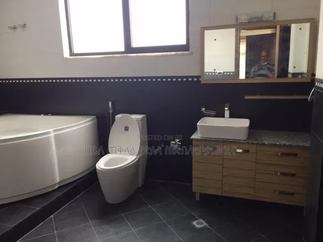 Furnished 6bdrm Townhouse/Terrace in Jemo Area Inside, Nifas Silk-Lafto