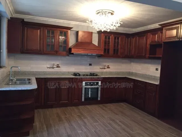 Furnished 6bdrm Townhouse/Terrace in Jemo Area Inside, Nifas Silk-Lafto