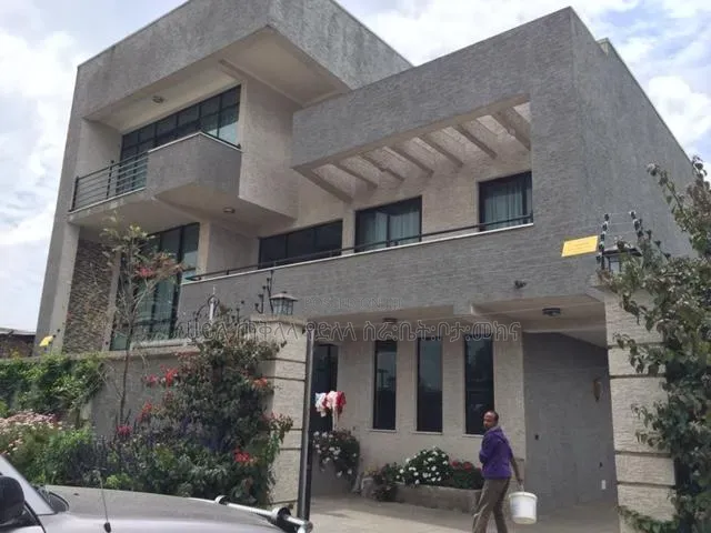 Furnished 6bdrm Townhouse/Terrace in Jemo Area Inside, Nifas Silk-Lafto