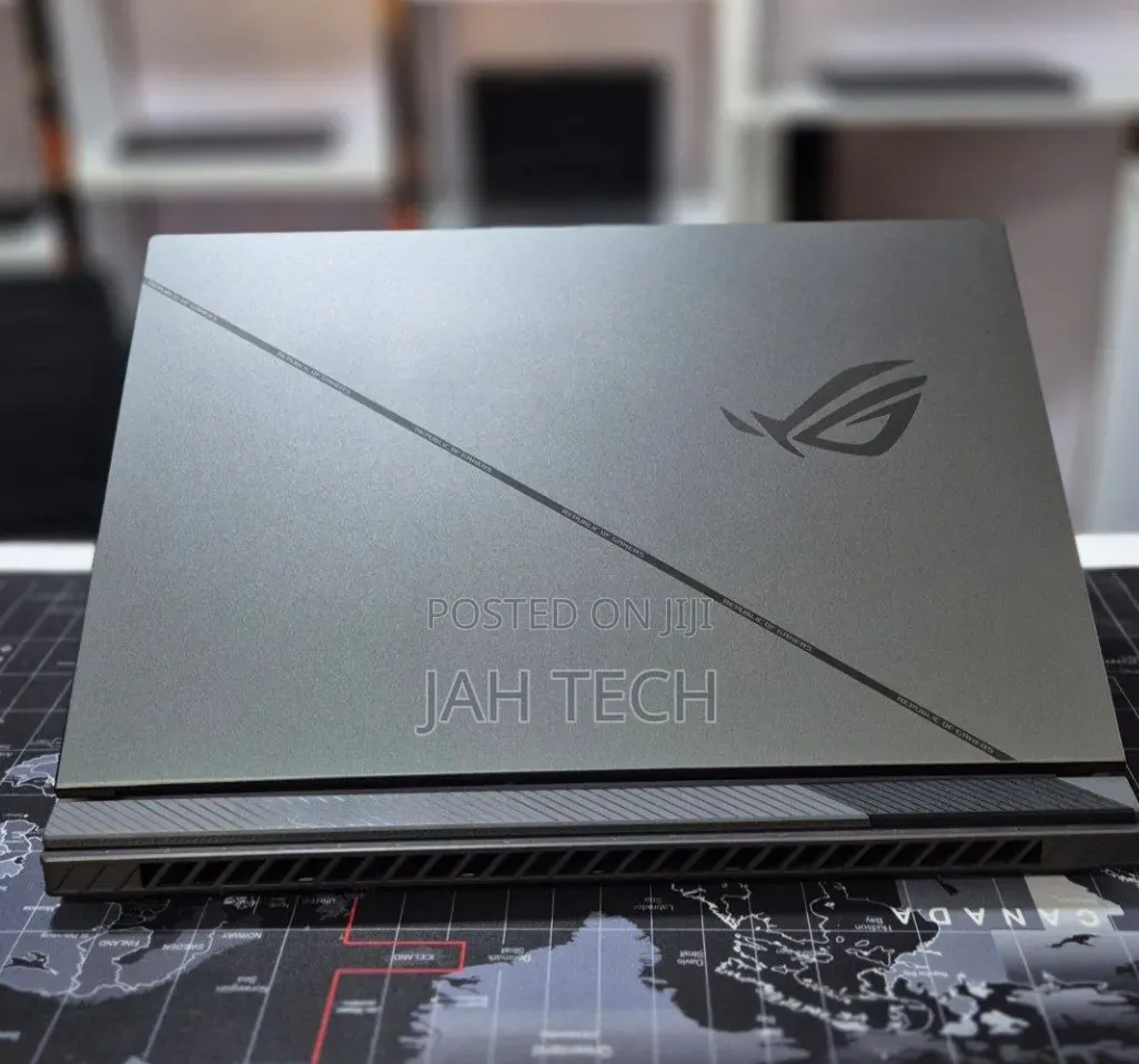 New Laptop Asus ROG Strix G16 G614 32GB Intel Core i9 SSD 2T