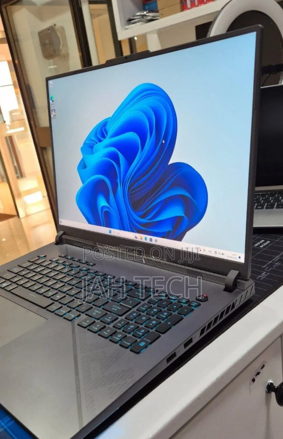 New Laptop Asus ROG Strix G16 G614 32GB Intel Core i9 SSD 2T