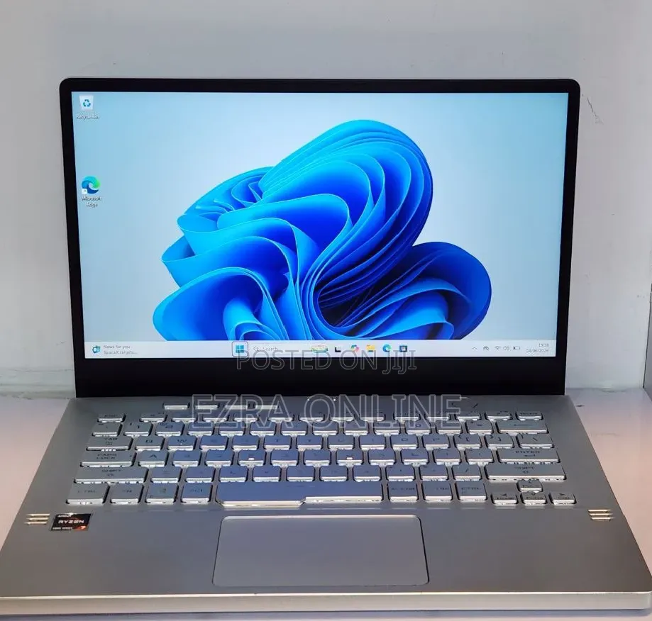 New Laptop Asus ROG Zephyrus G14 16GB AMD Ryzen 7 SSD 512GB