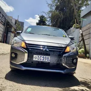 Mitsubishi Attrage 2022 Brown