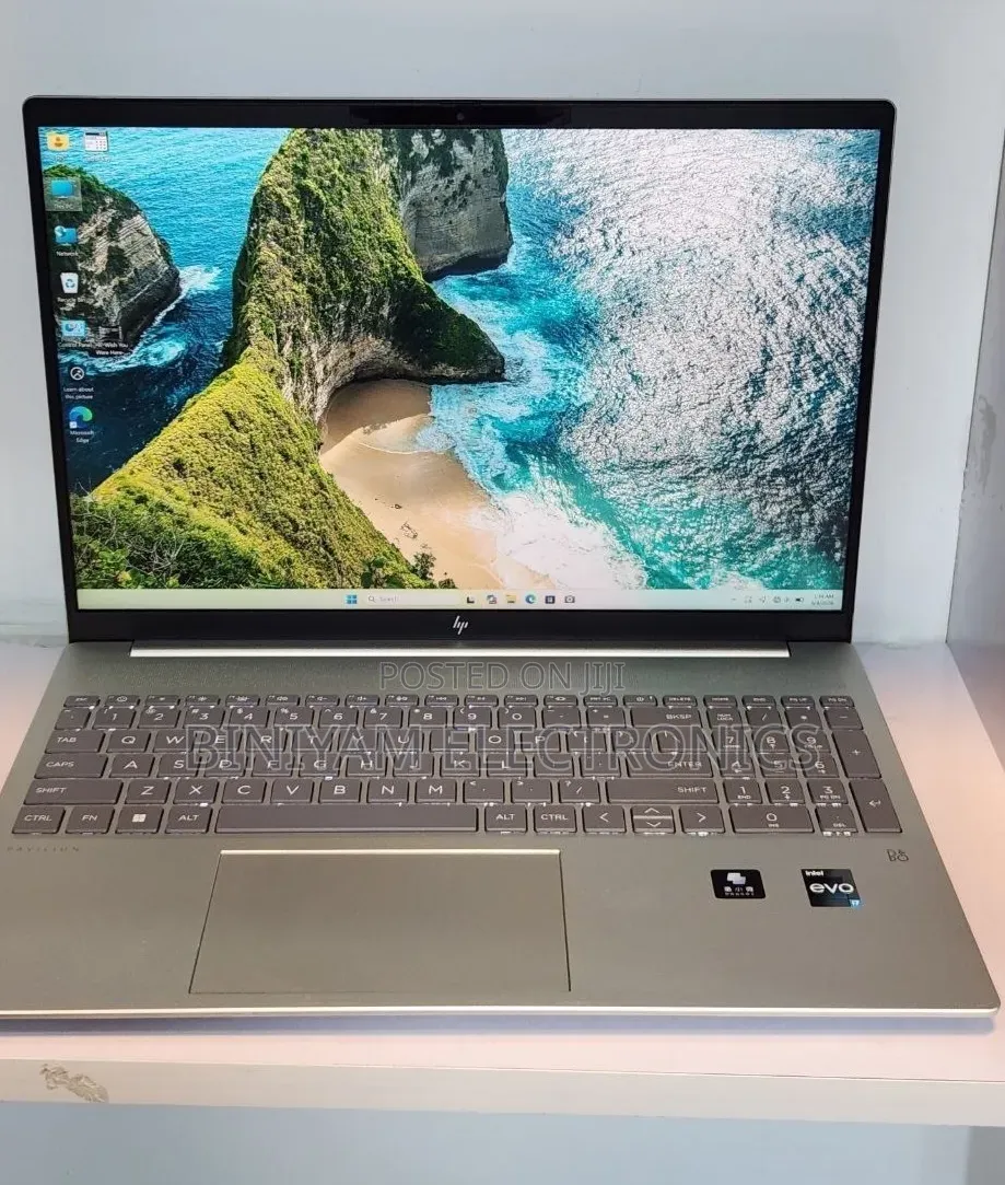 New Laptop HP Pavilion 15 16GB Intel Core i7 SSD 1T