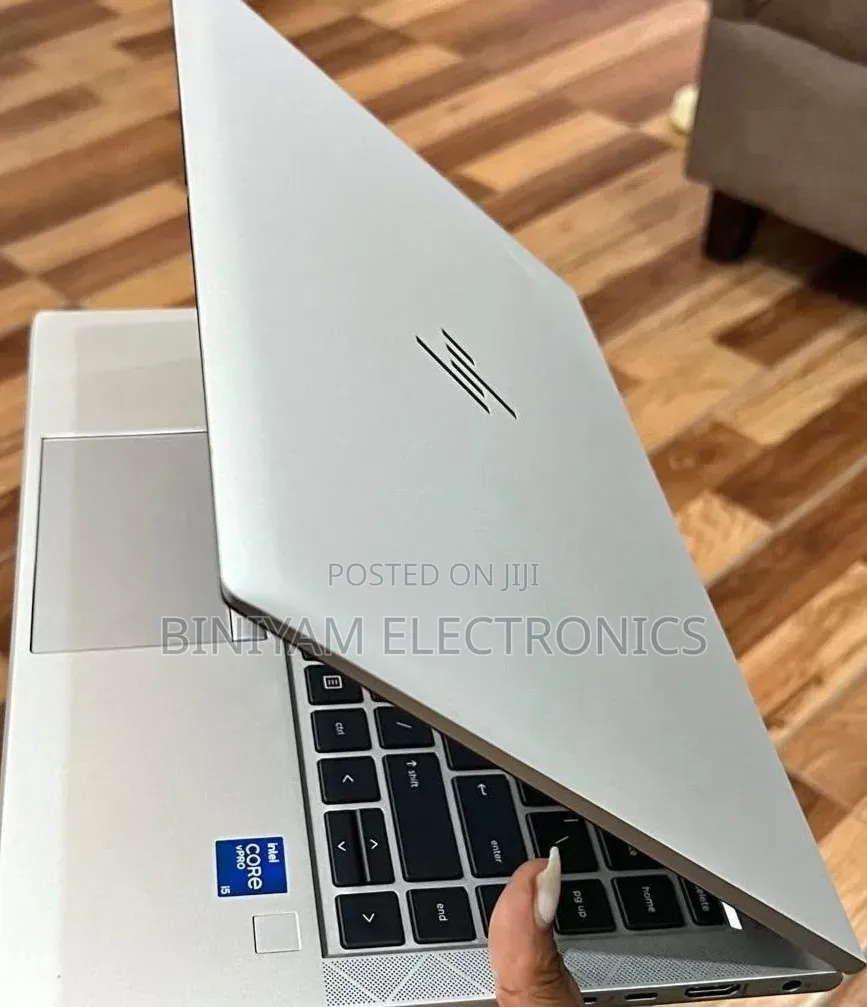 New Laptop HP EliteBook 840 16GB Intel Core i5 SSD 512GB