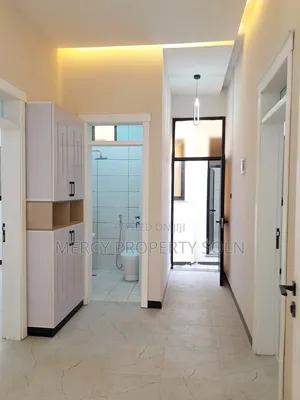 5bdrm Villa in Bole for sale