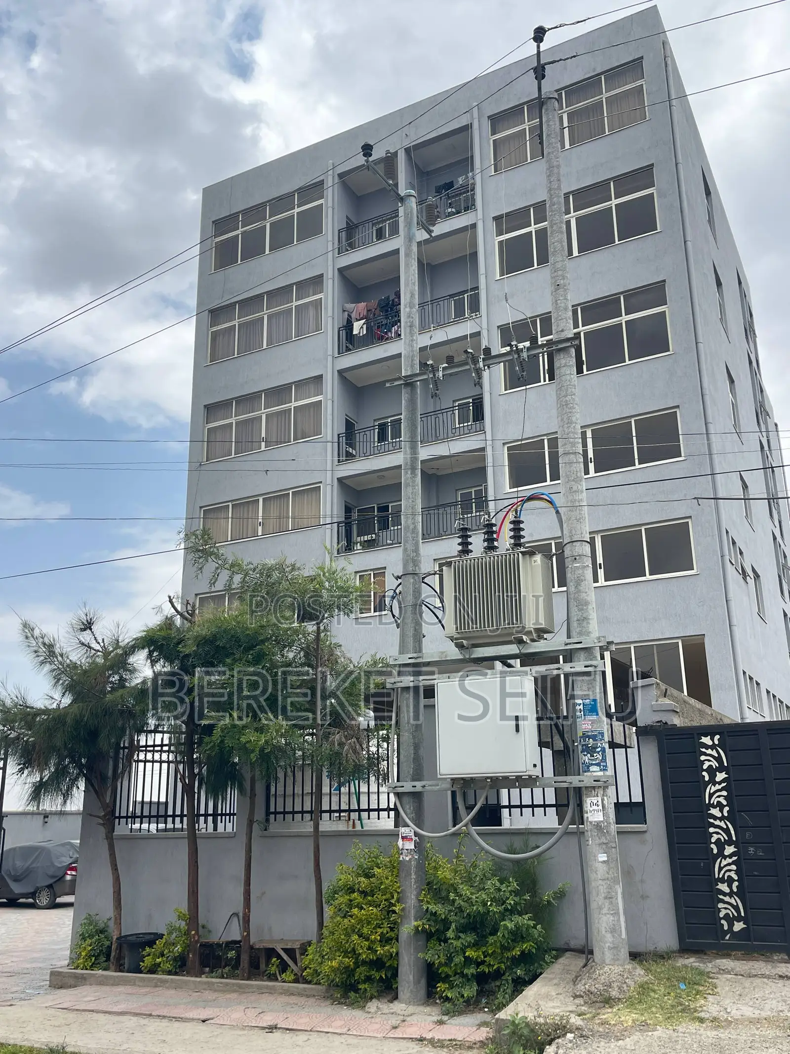 Furnished 2bdrm Apartment in Bole for sale