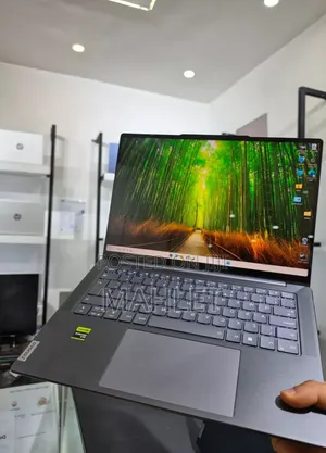 New Laptop Lenovo Yoga 7i 32GB AMD Ryzen 7 SSD 512GB