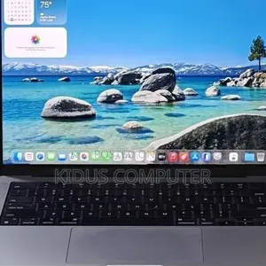 New Laptop Apple MacBook Pro 2023 M3 8GB Apple M3 SSD 512GB