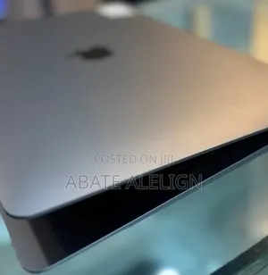 New Laptop Apple MacBook Air 2020 M1 16GB Apple M1 SSD 256GB