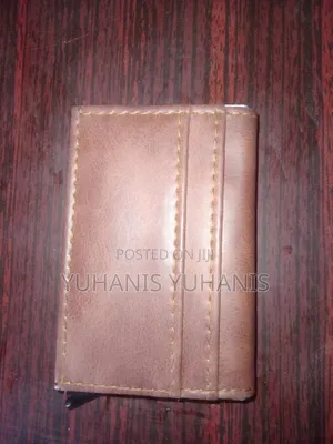 Wallet/ ዋለት